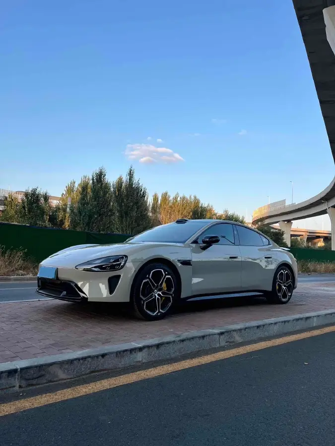 2024 MI SU7 BEV 94.3KWH