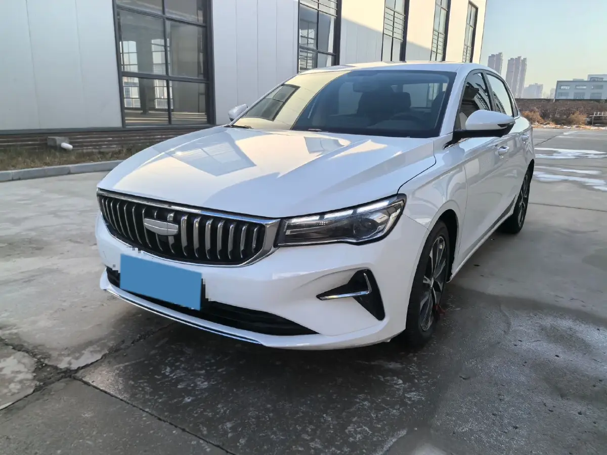 2025 Geely Emgrand 1.5L 127HP L4 CVT