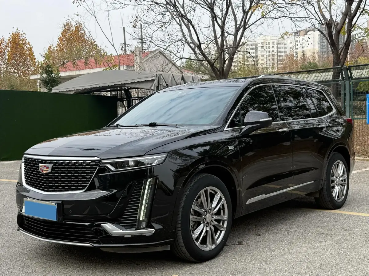 2022 Cadillac XT6 2.0T 237HP L4 9AT