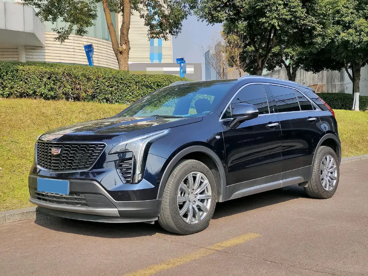 2021 Cadillac XT4 2.0T 237HP L4 9AT