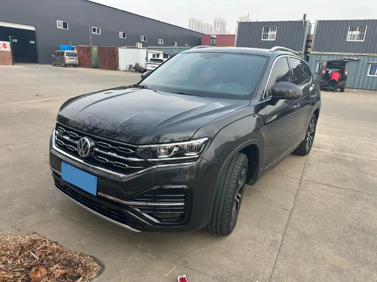 2020 Volkswagen Tayron 2.0T 220HP L4 7DCT