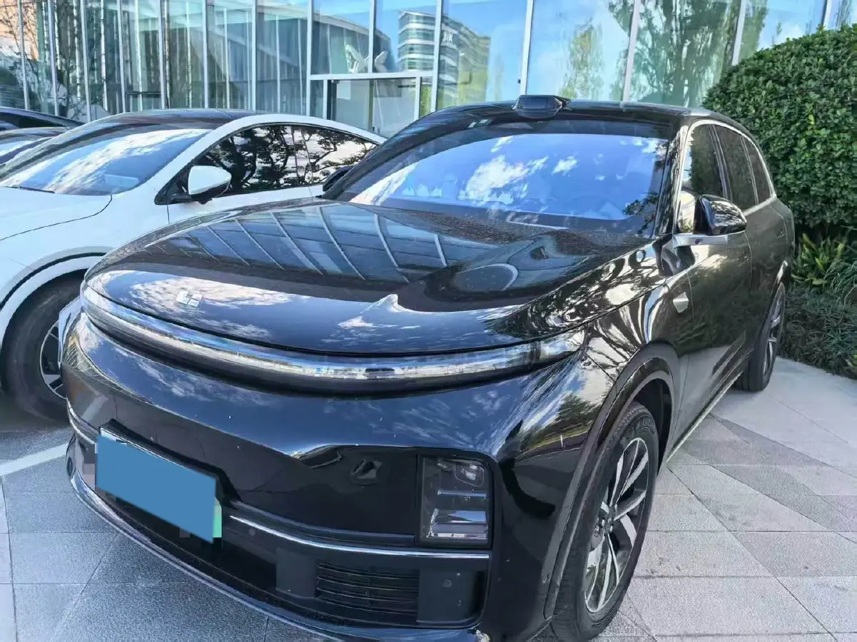 2023 Li L7 Range Extended 154HP REEV 40.9KWH