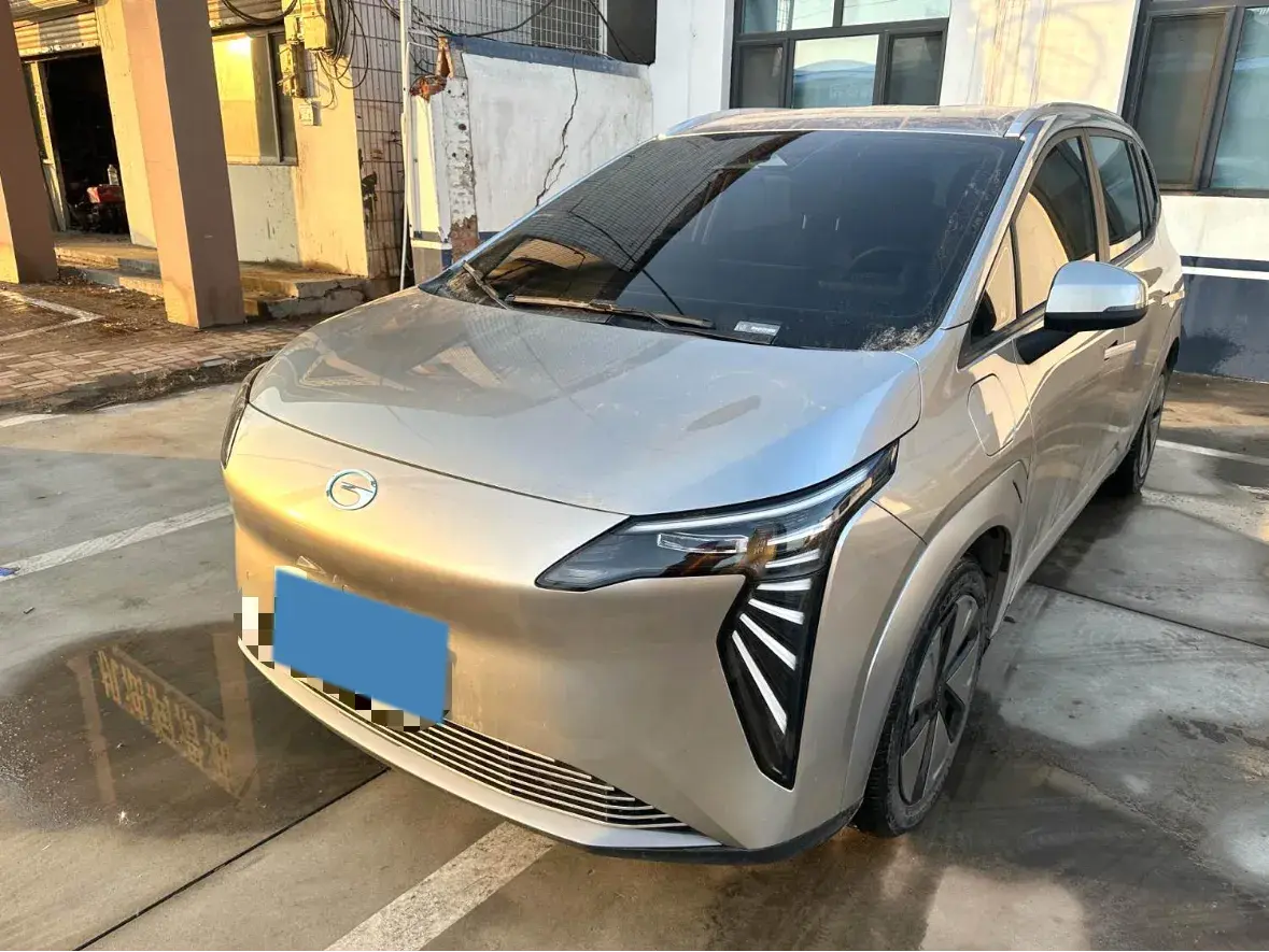 2023 Aion Y BEV 61.7KWH