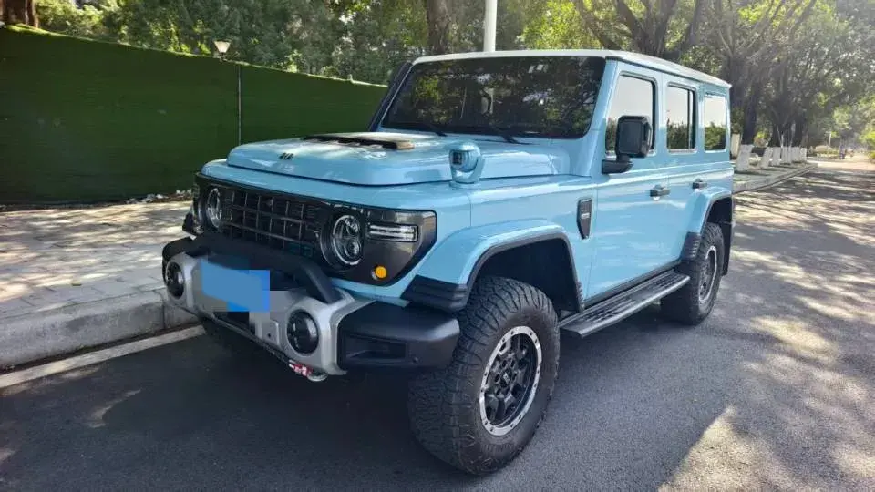 2025 212 212 T01 2.0T 252HP L4 8AT