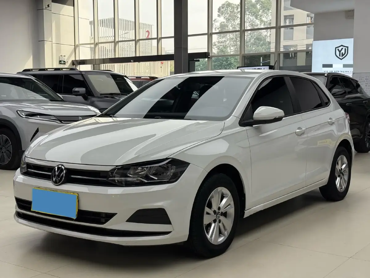 2023 Volkswagen Polo 1.5L 110HP L4 6AT