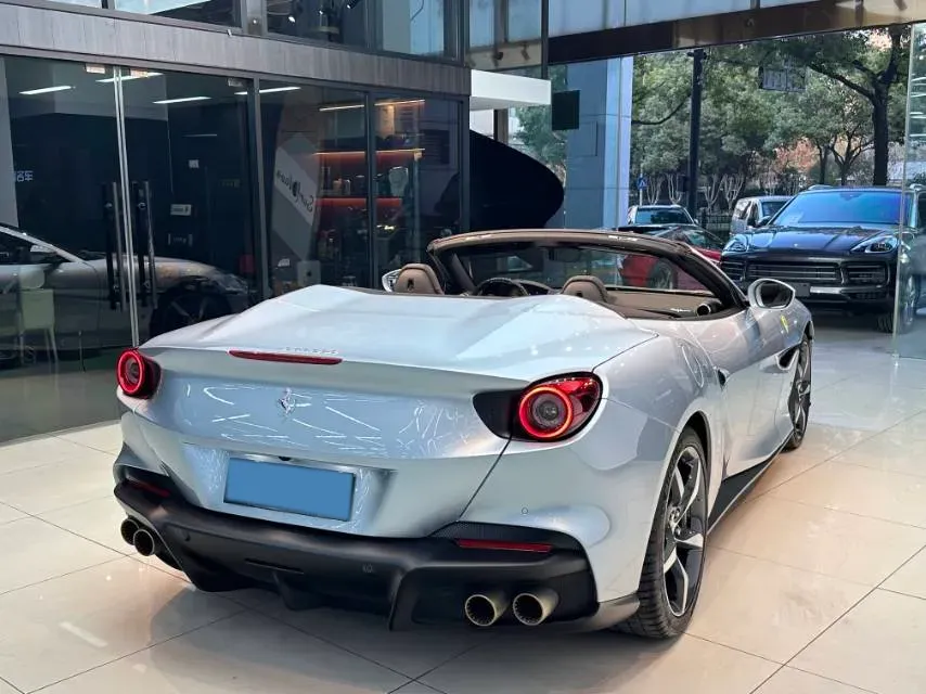 2021 Ferrari Portofino 3.9T 620HP V8 8DCT,autocango,china used car exporter,china ev exporter,chinese used car exporter,chinese used ev exporter