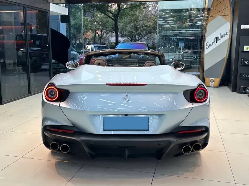 2021 Ferrari Portofino 3.9T 620HP V8 8DCT,autocango,china used car exporter,china ev exporter,chinese used car exporter,chinese used ev exporter
