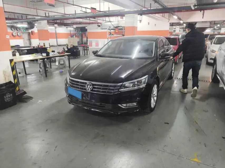 2016 Volkswagen Passat 1.4T 150HP L4 7DCT