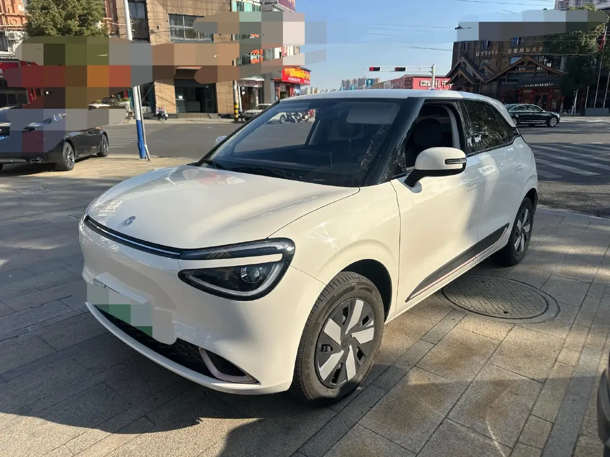 2025 DongFeng Nammi 01 BEV