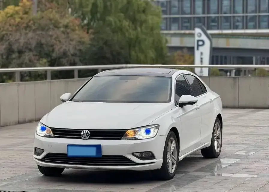 2018 Volkswagen Lamando 1.4T 150HP L4 7DCT