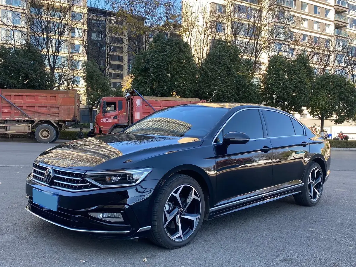 2023 Volkswagen Magotan 2.0T 186HP L4 7DCT