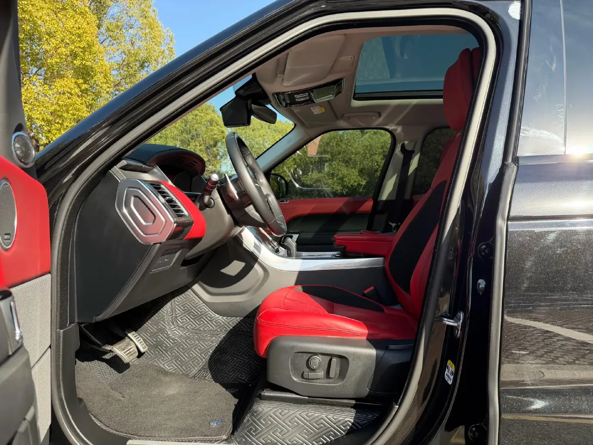 2022 Land Rover Range Rover Sport 3.0T 360HP L6 8AT,autocango,china used car exporter,china ev exporter,chinese used car exporter,chinese used ev exporter