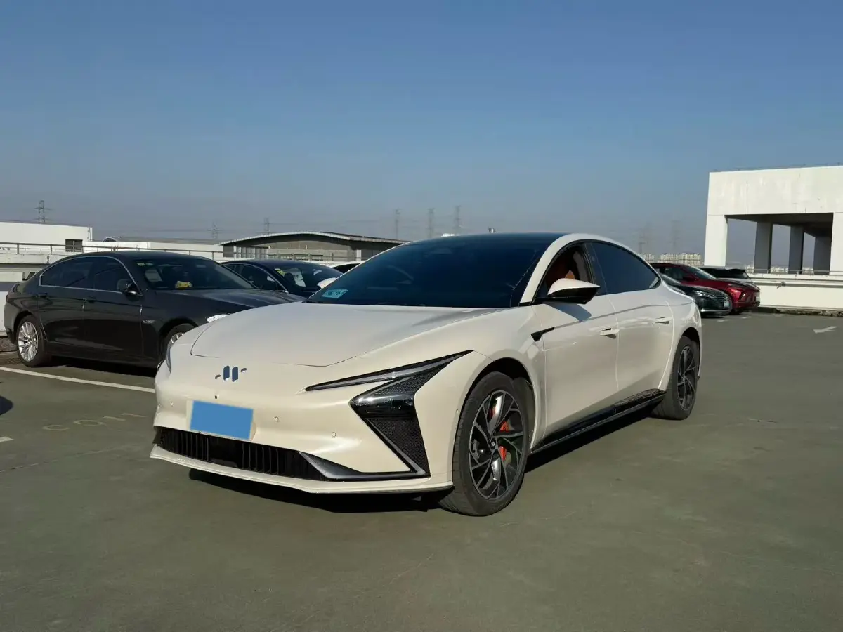 2022 IM L7 BEV 90KWH