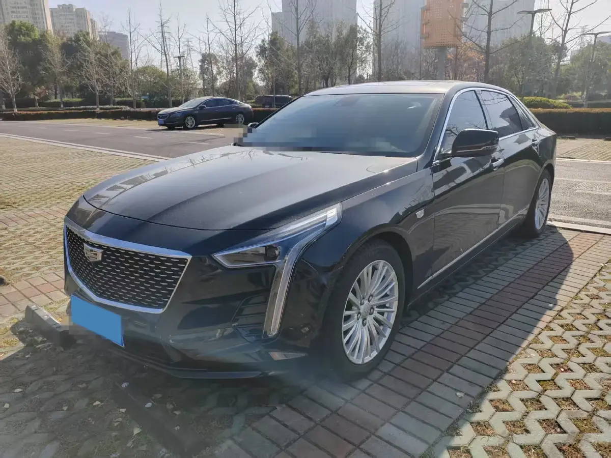 2022 Cadillac CT6 2.0T 237HP L4 10AT