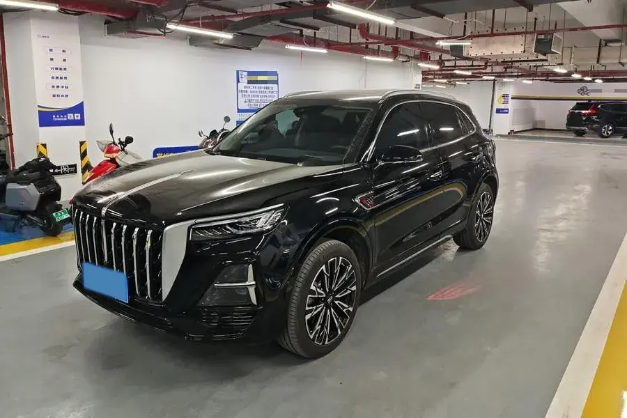 2023 HongQi HS5 2.0T 252HP L4 8AT