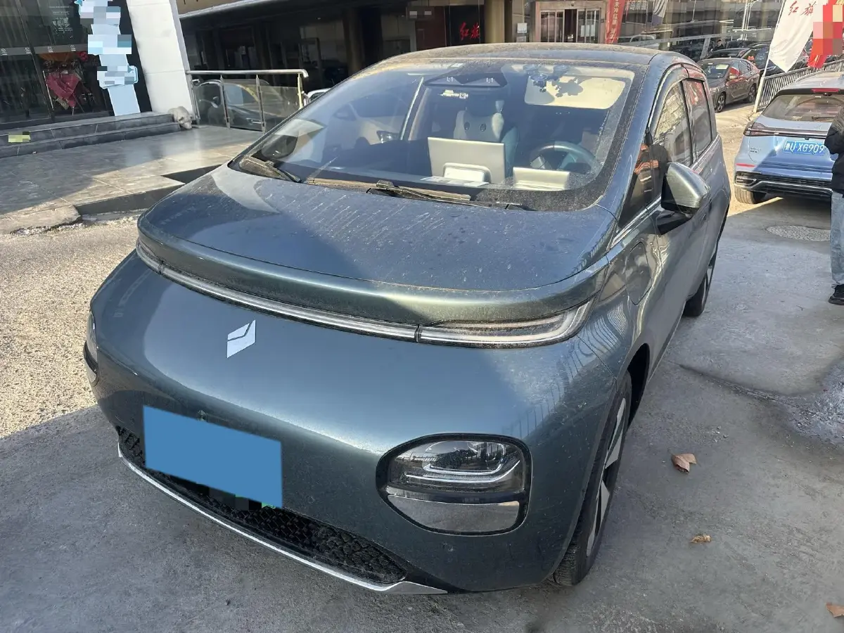 2023 BaoJun Cloud BEV 50.6KWH