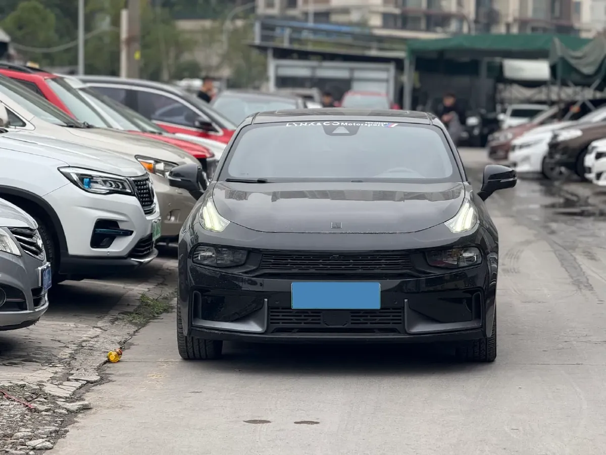 2021 LYNK&CO 03 New Energy 1.5T 180HP L3 7DCT PHEV 9.4KWH,autocango,china used car exporter,china ev exporter,chinese used car exporter,chinese used ev exporter