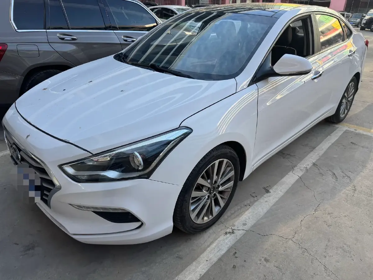 2017 Hyundai Mistra 1.8L 143HP L4 6AT
