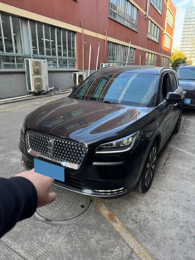 2022 Lincoln Corsair 2.0T 245HP L4 8AT