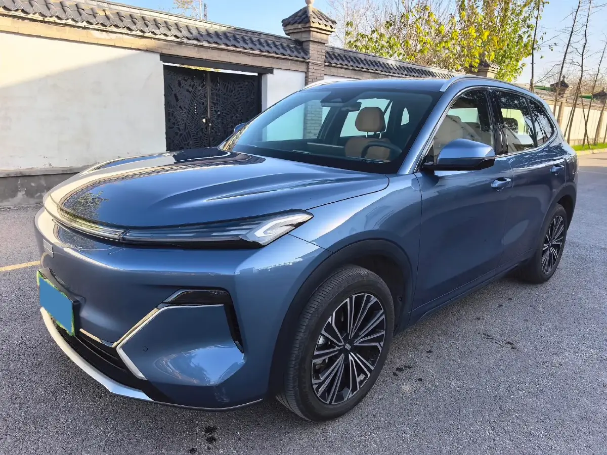 2025 BYD Sea Lion 05 DM-i 1.5L 101HP L4 E-CVT PHEV 18.3KWH