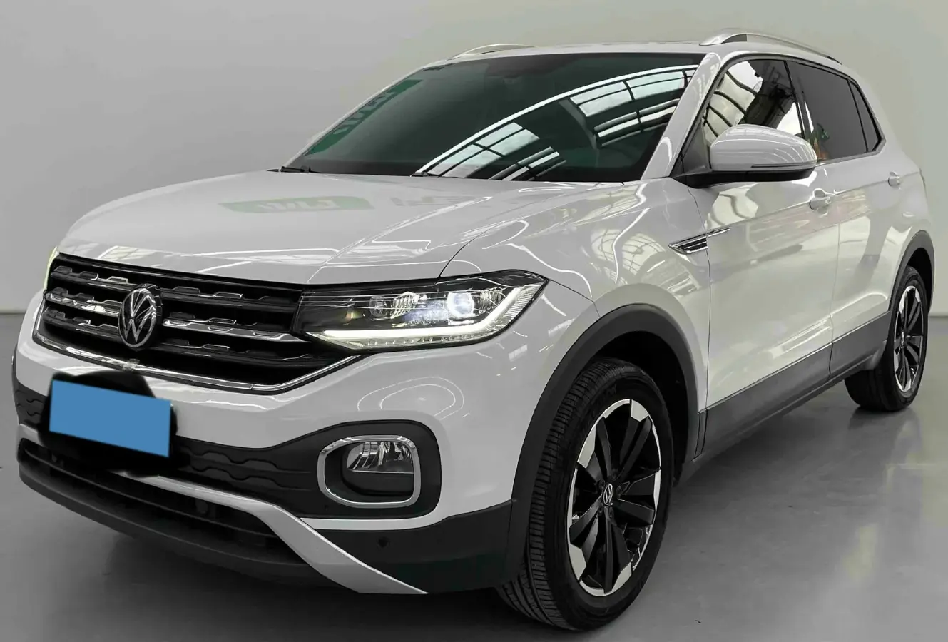 2021 Volkswagen Tacqua 1.5L 113HP L4 6AT