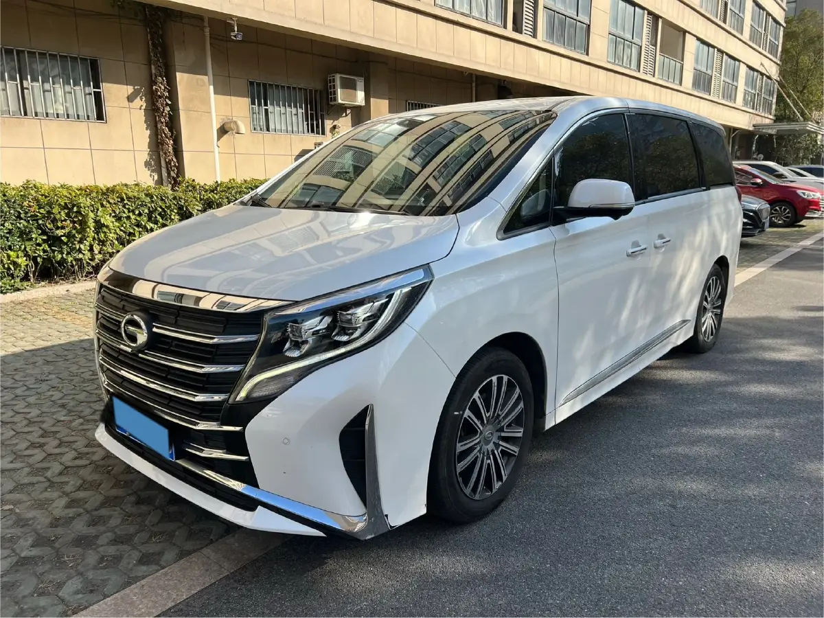 2021 GAC Trumpchi M8 2.0T 252HP L4 8AT