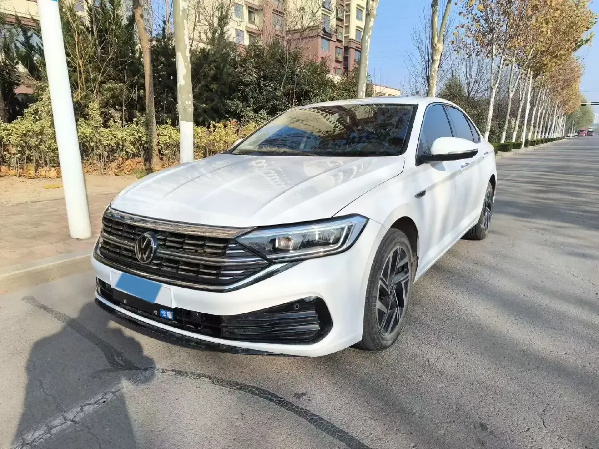 2024 Volkswagen Sagitar 1.5T 160HP L4 7DCT