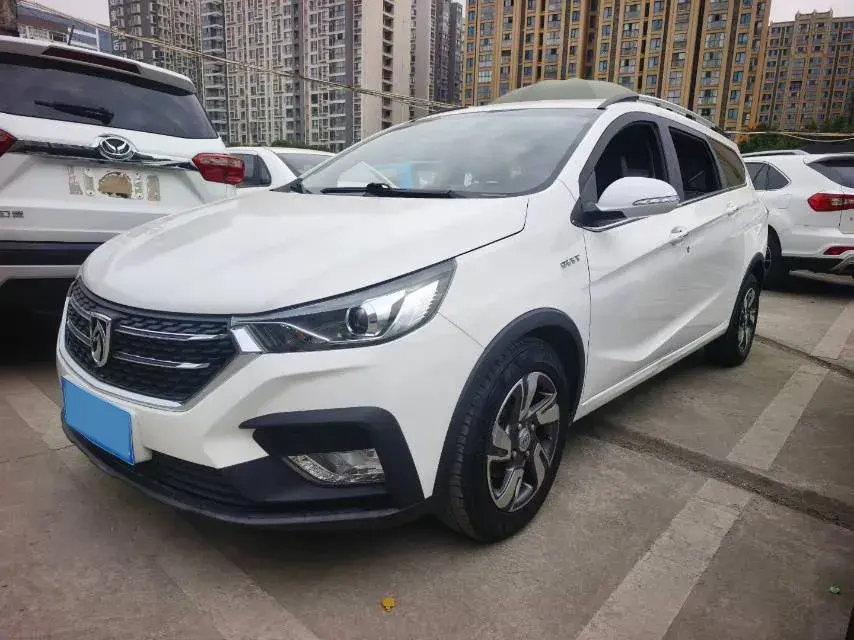 2018 BaoJun 360 1.5L 112HP L4 6MT
