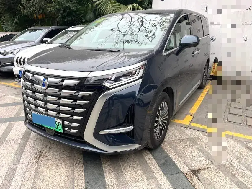 2022 HongQi HS7 3.0T 337HP V6 8AT