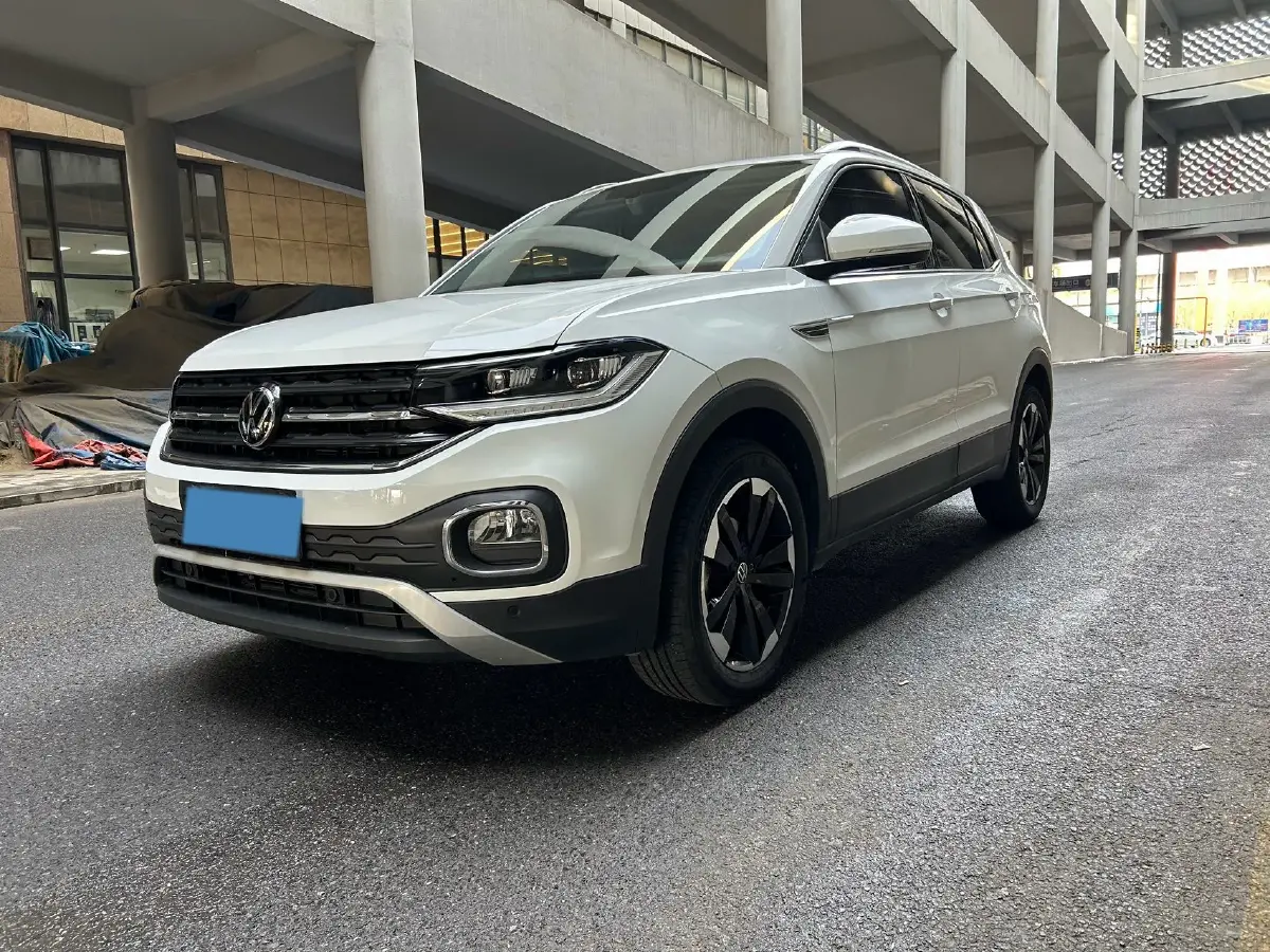 2021 Volkswagen Tacqua 1.5L 113HP L4 6AT
