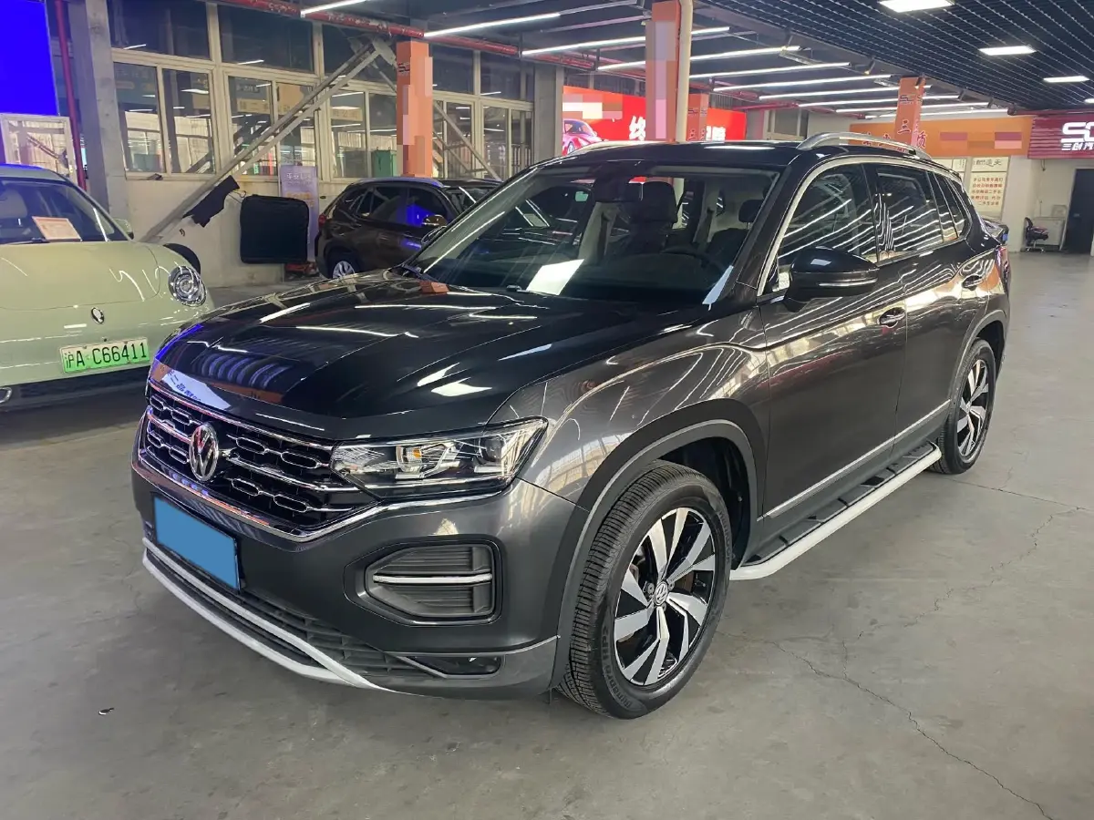 2019 Jeep Cherokee 2.0T 234HP L4 9AT