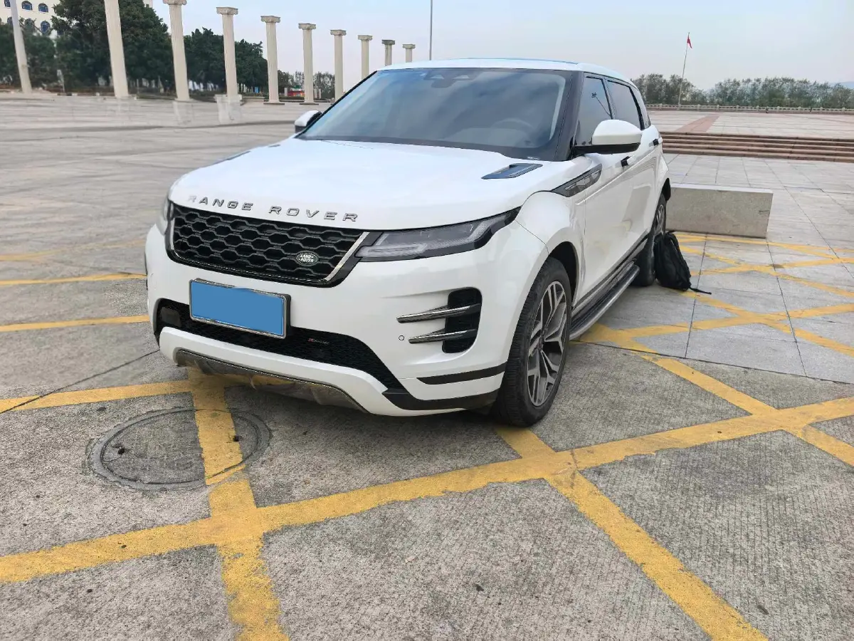 2023 Land Rover Range Rover Evoque 2.0T 249HP L4 9AT