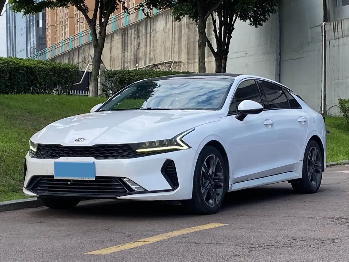 2025 Kia K5 1.5T 170HP L4 7DCT,autocango,china used car exporter,china ev exporter,chinese used car exporter,chinese used ev exporter