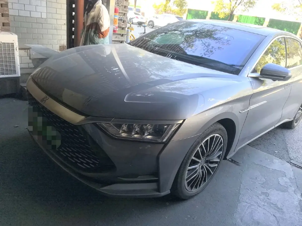 2020 WEY VV7 2.0T 227HP L4 7DCT PHEV