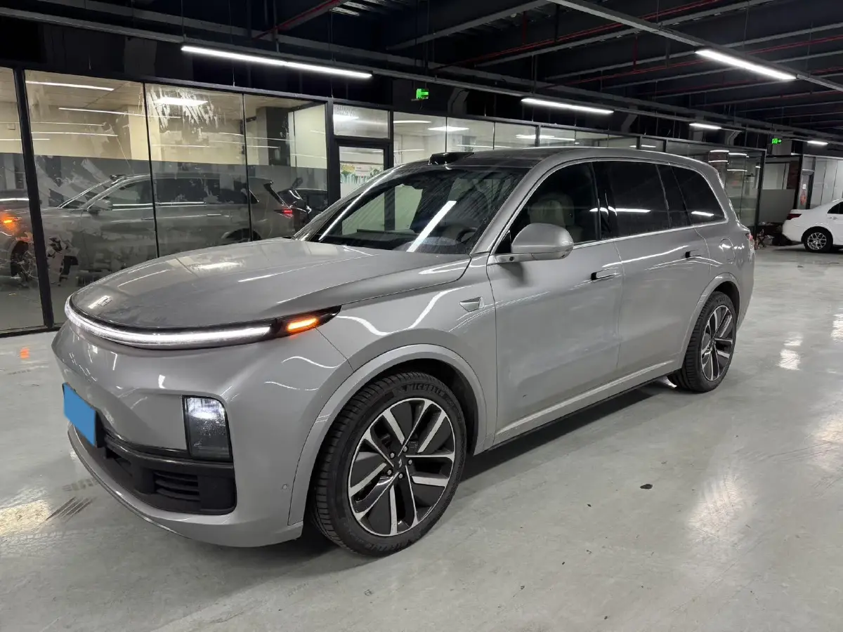 2024 Toyota Land Cruiser Prado 2.4T 282HP L4 8AT Hybrid