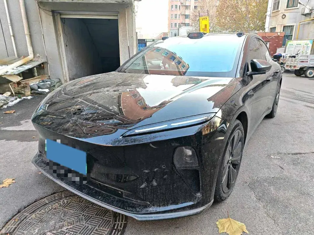 2024 NIO ET5T BEV 75KWH