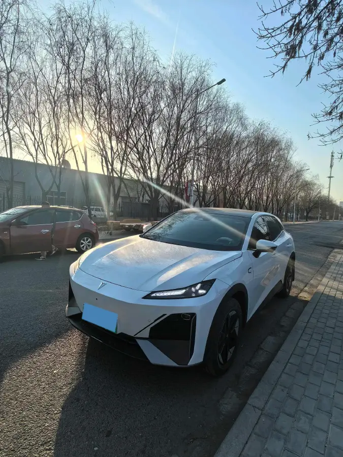 2024 Deepal S07 1.5L 95HP L4 REEV 31.73KWH