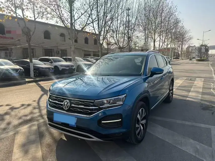 2019 Jeep Cherokee 2.0T 234HP L4 9AT