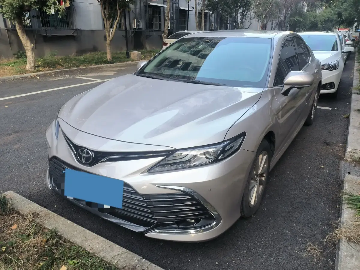 2021 Toyota Camry 2.0L 178HP L4 CVT