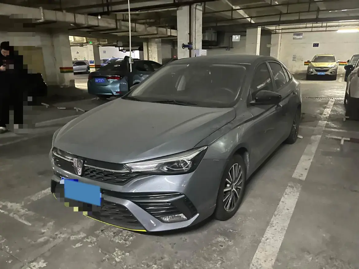 2021 Roewe i5 1.5L 120HP L4 5MT
