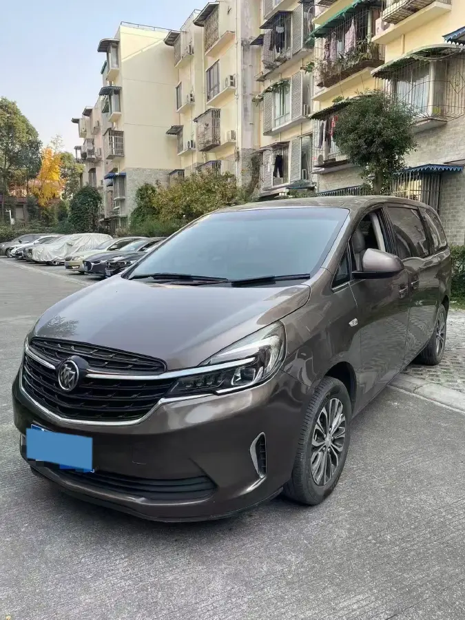 2021 Buick GL8 2.0T 237HP L4 9AT