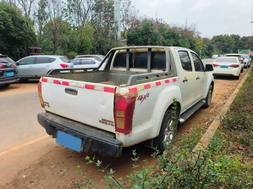 2018 HuangHai JiaoLong 2.4T 218HP L4 6MT,autocango,china used car exporter,china ev exporter,chinese used car exporter,chinese used ev exporter