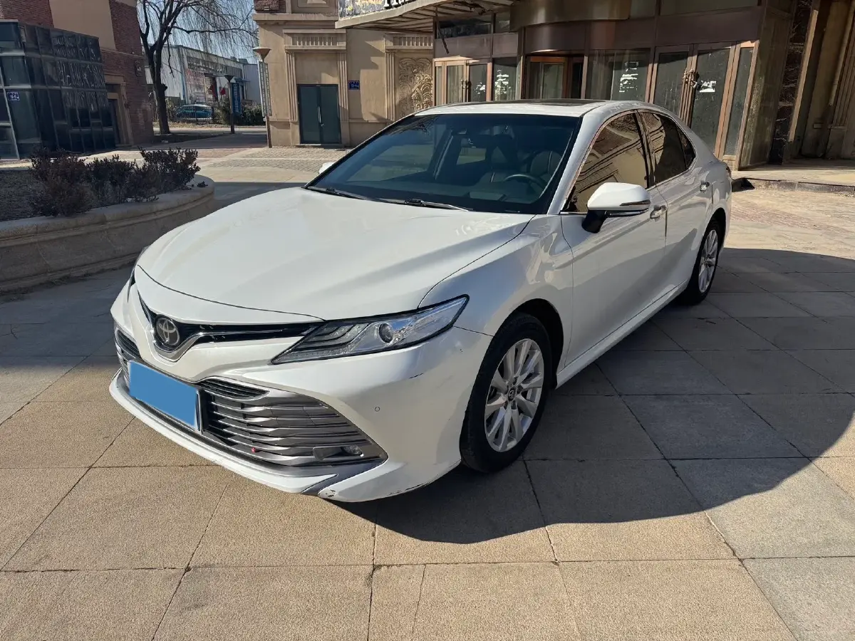 2021 Toyota Camry 2.0L 178HP L4 CVT