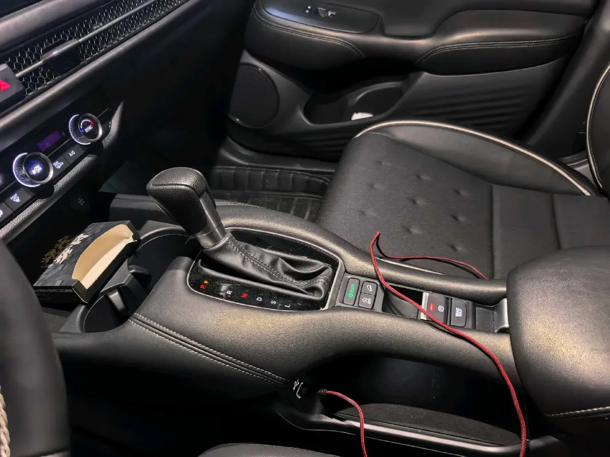 2023 Honda ZR-V 1.5T 182HP L4 CVT,autocango,china used car exporter,china ev exporter,chinese used car exporter,chinese used ev exporter