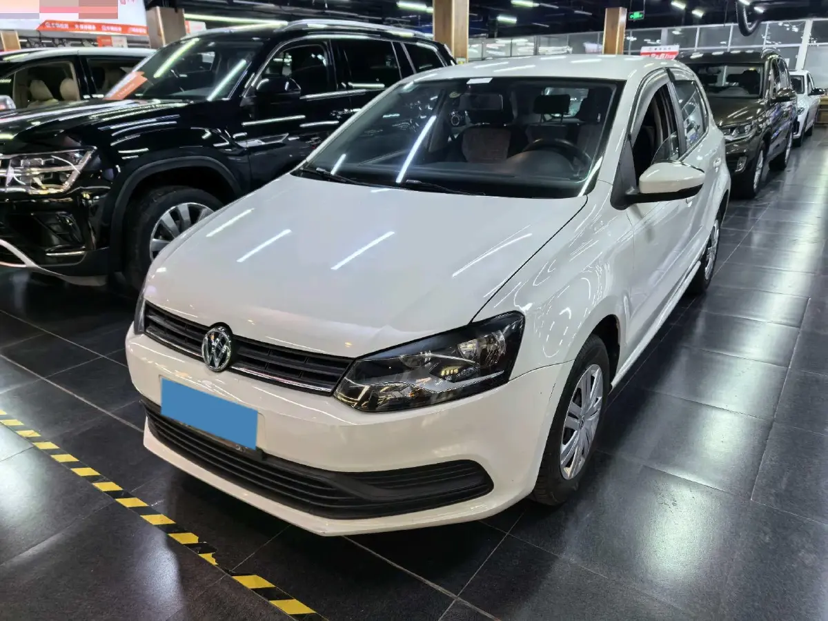 2016 Volkswagen Polo 1.4L 90HP L4 5MT