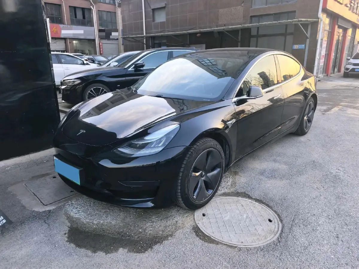 2020 Tesla Model 3 BEV 52KWH