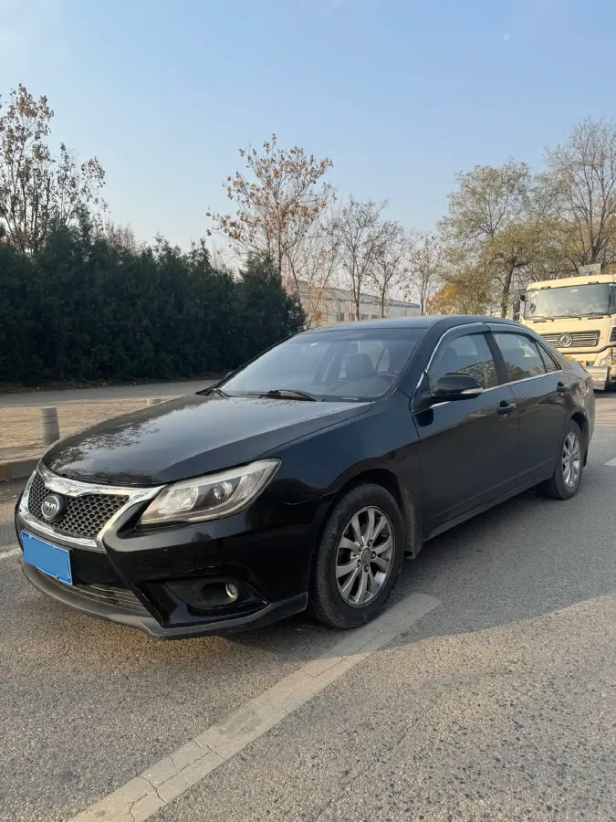 2013 BYD G6 2.0L 140HP L4 5MT,autocango,china used car exporter,china ev exporter,chinese used car exporter,chinese used ev exporter