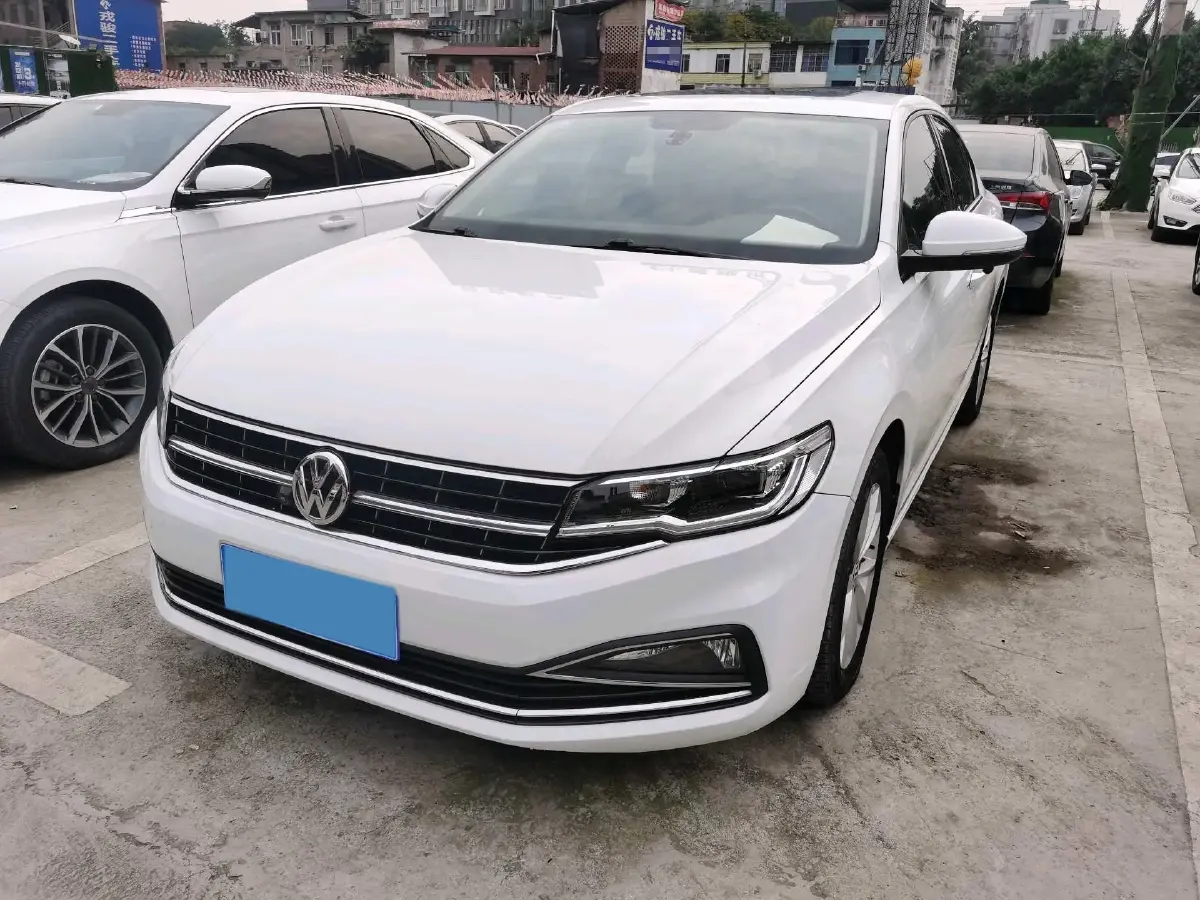 2020 Volkswagen Bora 1.5L 113HP L4 6AT
