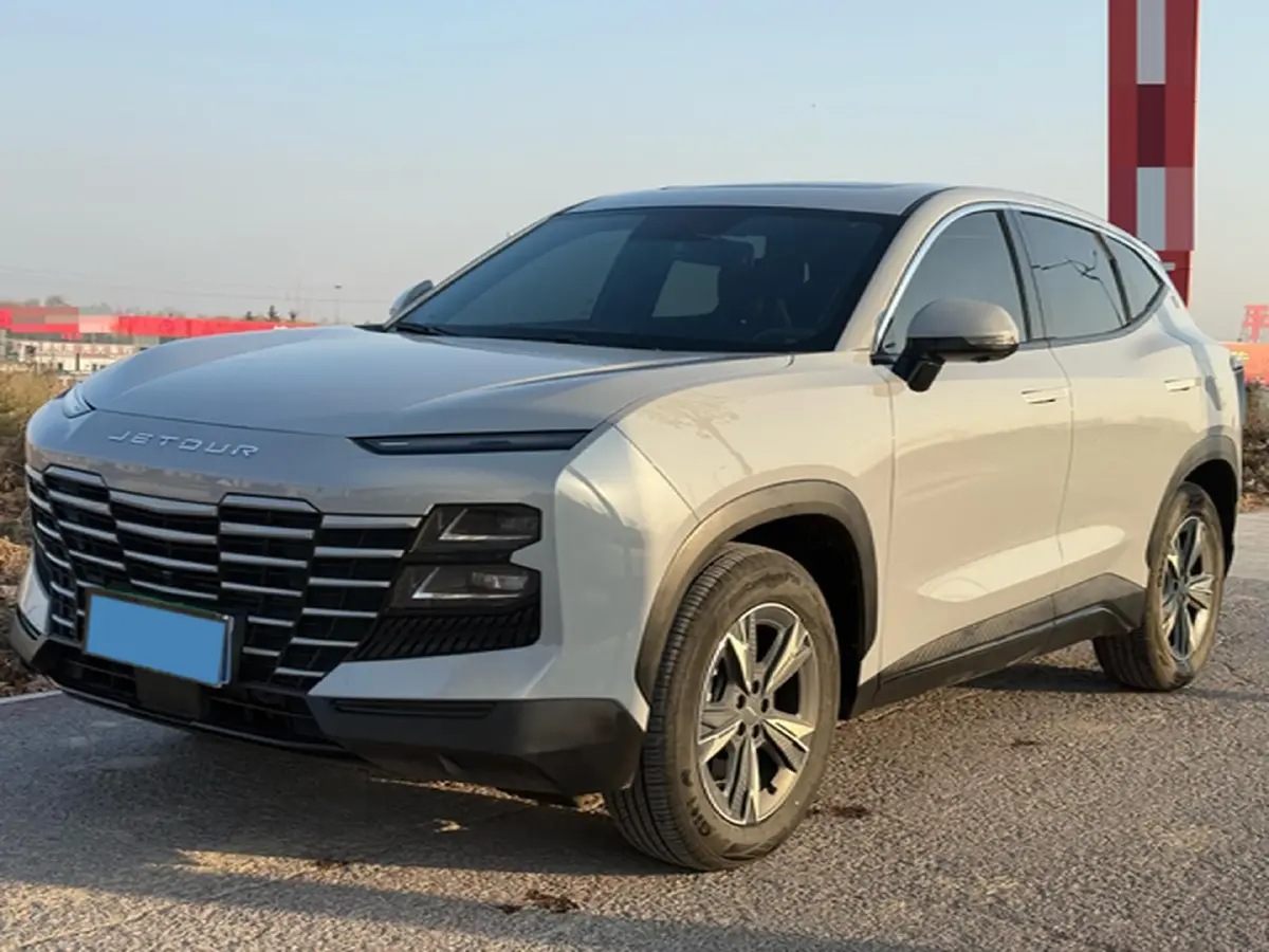 2023 Jetour DASHING 1.5T 156HP L4 6DCT