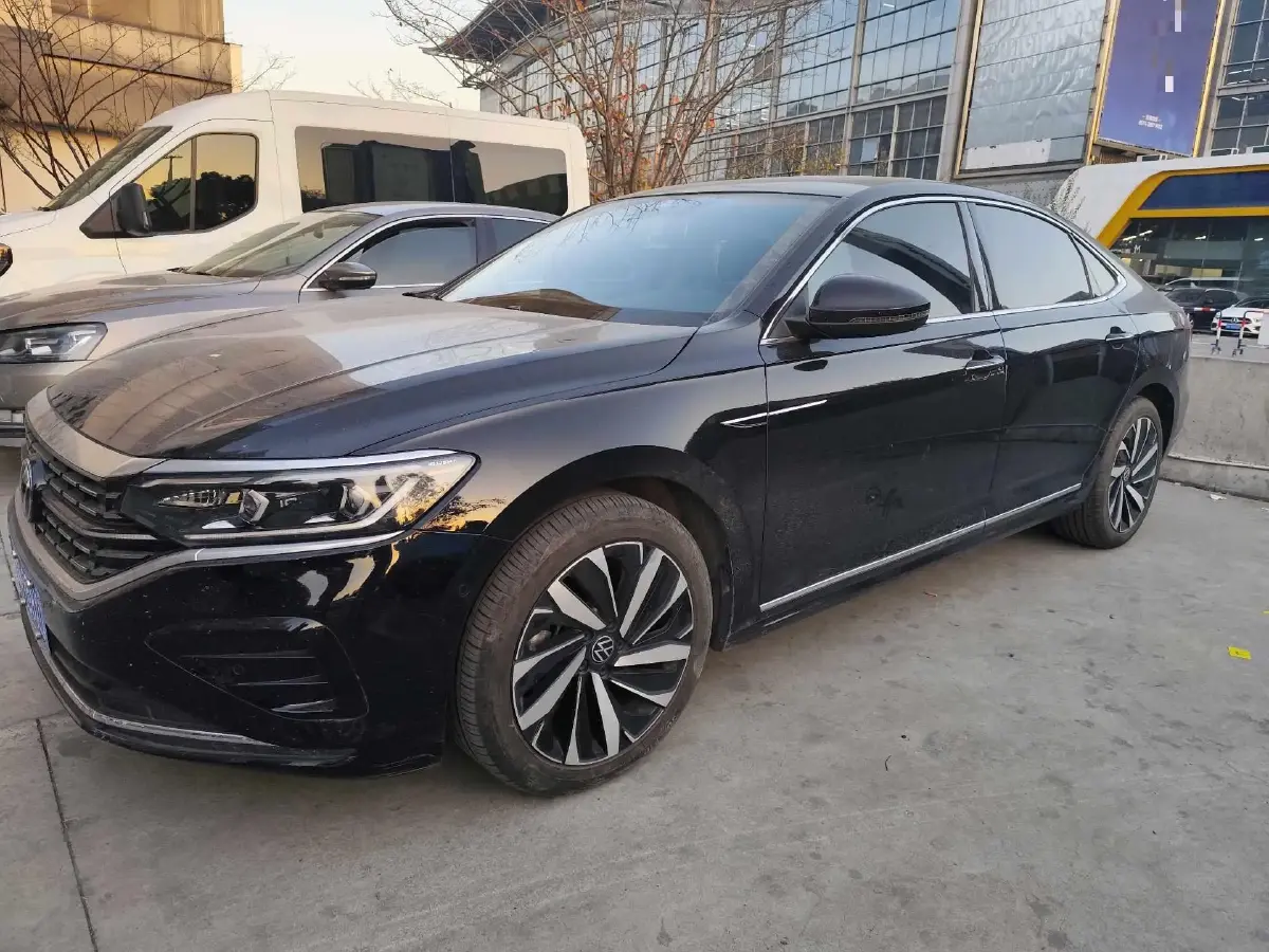 2022 Xpeng P7 BEV 60.2KWH